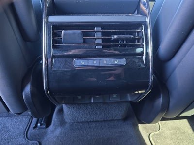 2025 Land Rover Range Rover Sport P360 SE